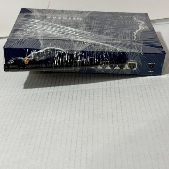 Netgear FVG318 ProSafe 802.11g Wireless VPN Firewall 8-port - Picture 8 of 10